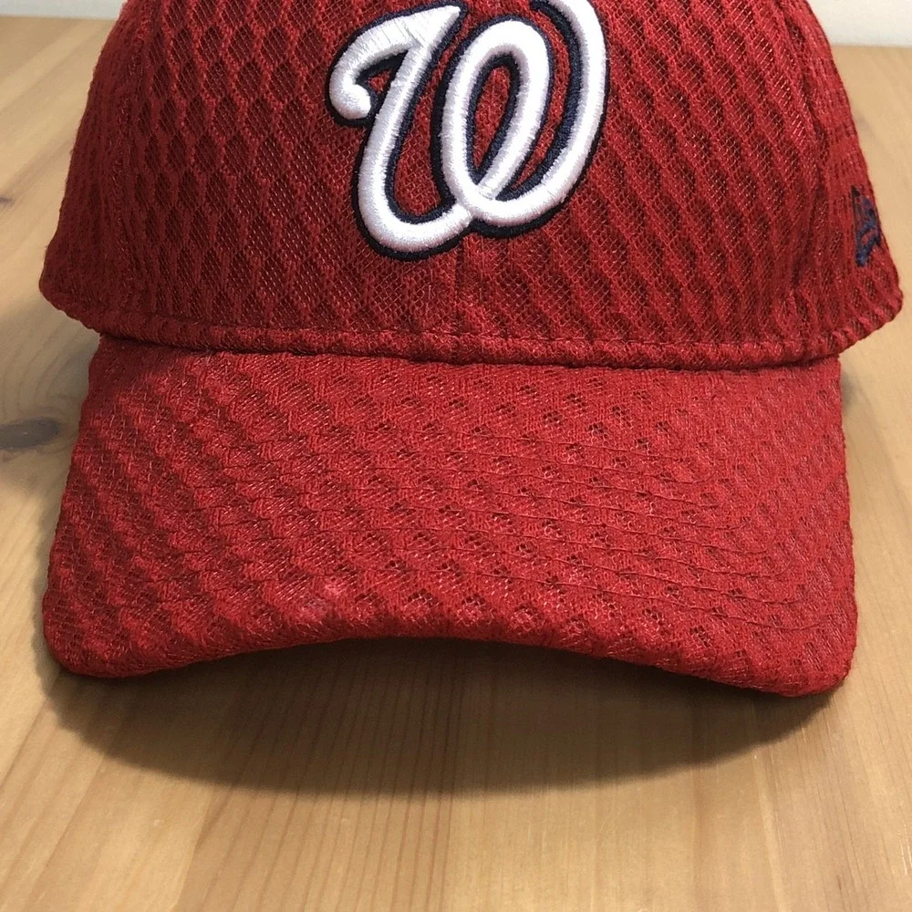Washington Nationals MLB New Era Mesh Textured Hat Cap One Size Red Baseball